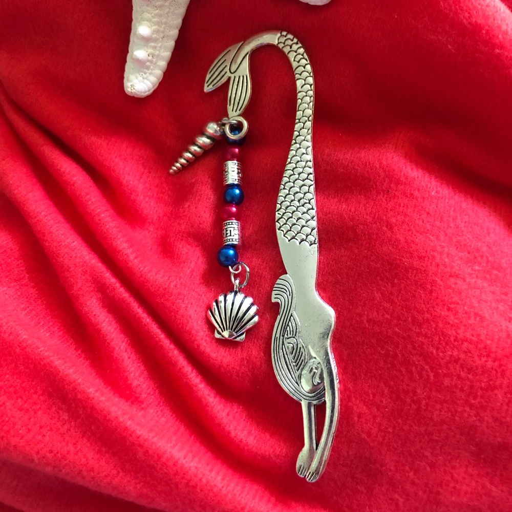 NWT, Handmade by A Charmed Life. Silver Mermaid 🧜‍♀️ Bookmark